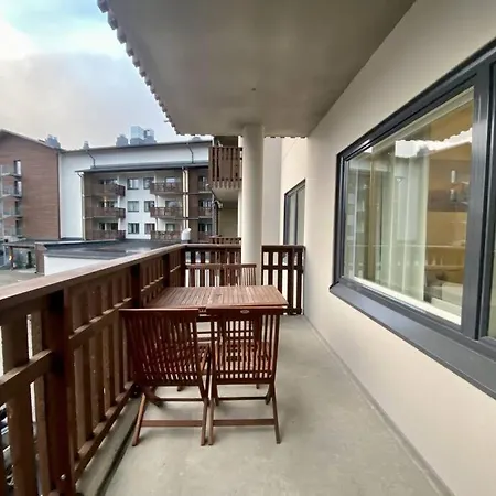 Snowfall Haven - Skiout